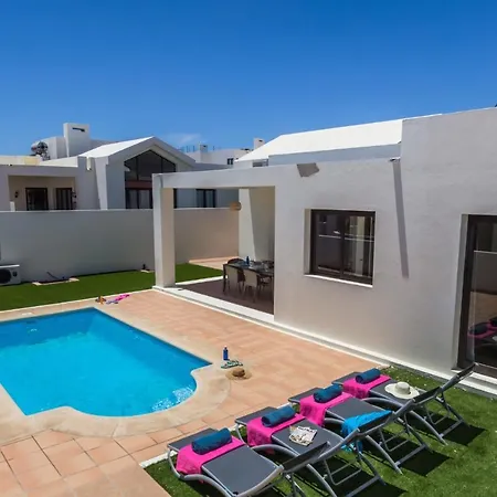 Villa Estrella By *